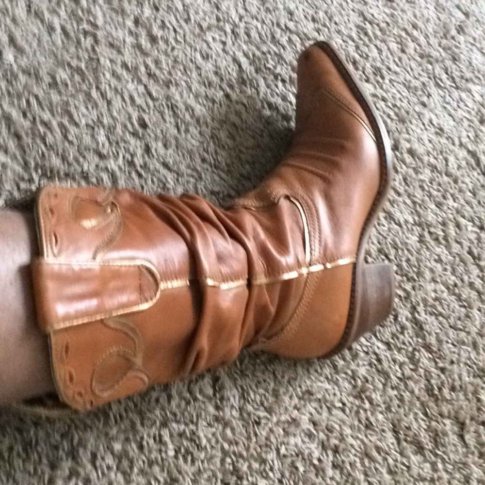 Gianni Bini Cowboy Boot